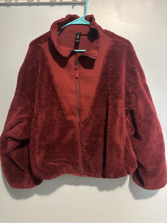 all in motion Jackets & Blazers - Fleece Jacket in Burgundy Like New